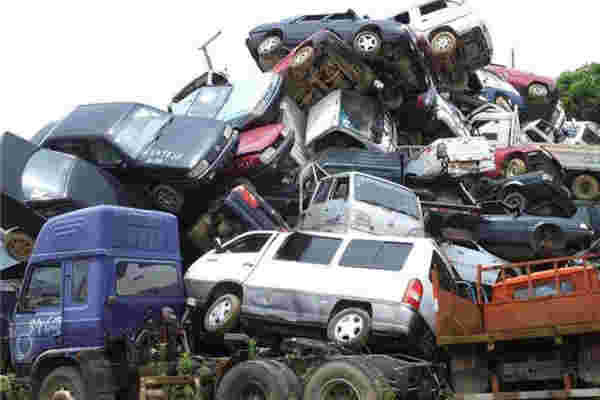 廢舊汽車殼撕碎機(jī)